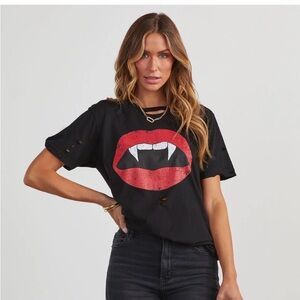 Vampire Lips Distressed Cotton Tee
